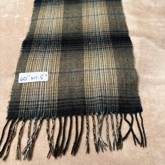 Scarf gray black brown plaid fringe no brand or material tag academic - Picture 3 of 7